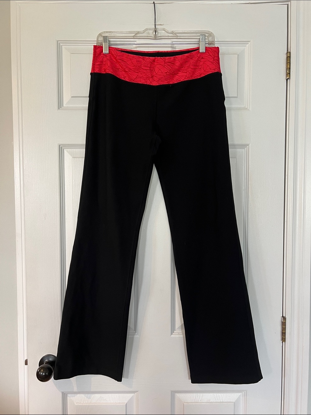 Mondetta Black Wide-Leg Pants with Pink Waistband